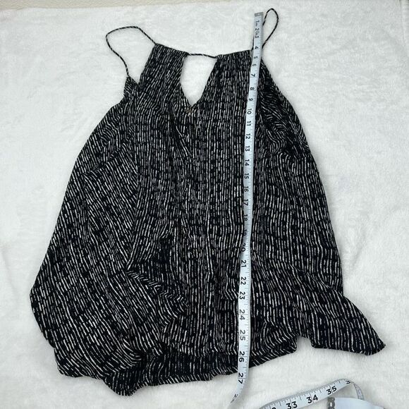 O'Neill Women's Size M Draped Layered Wrap Tank Black White Stripe Print - Picture 8 of 8
